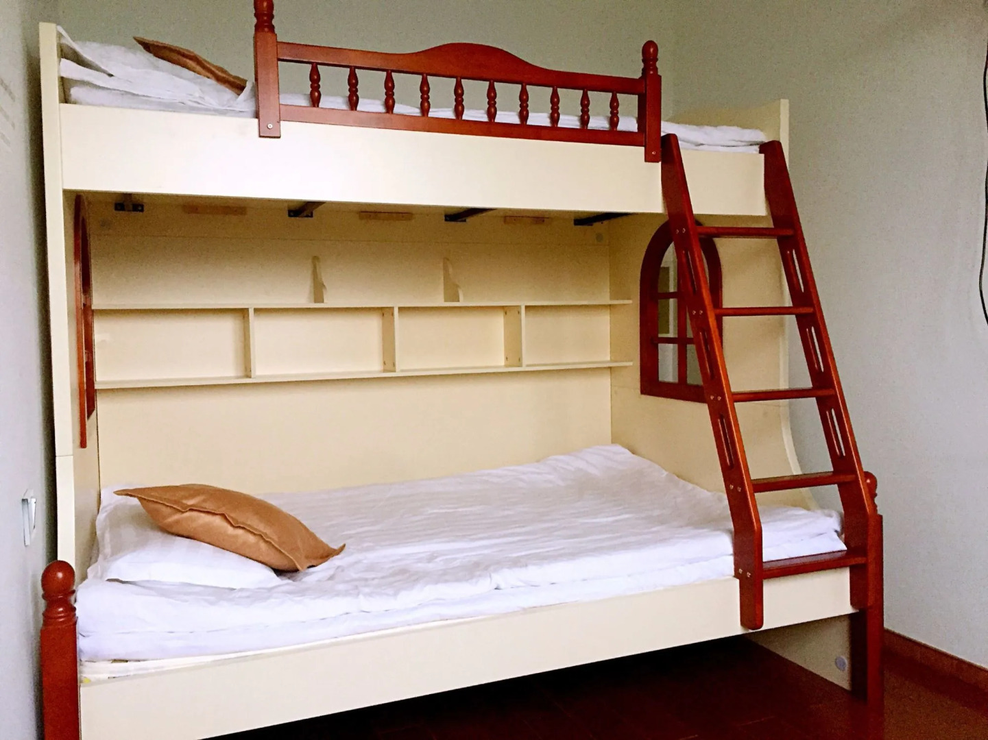 Zhujiajian Time To Inn