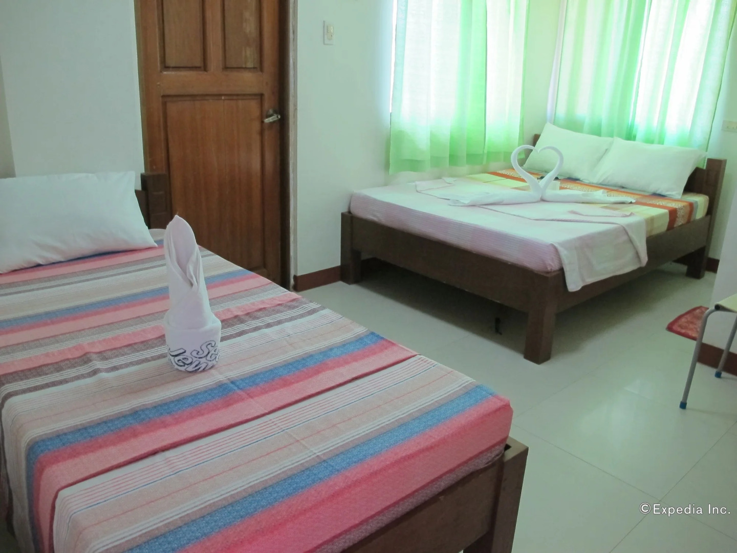 Sea Jewel Beach Resort Puerto Galera