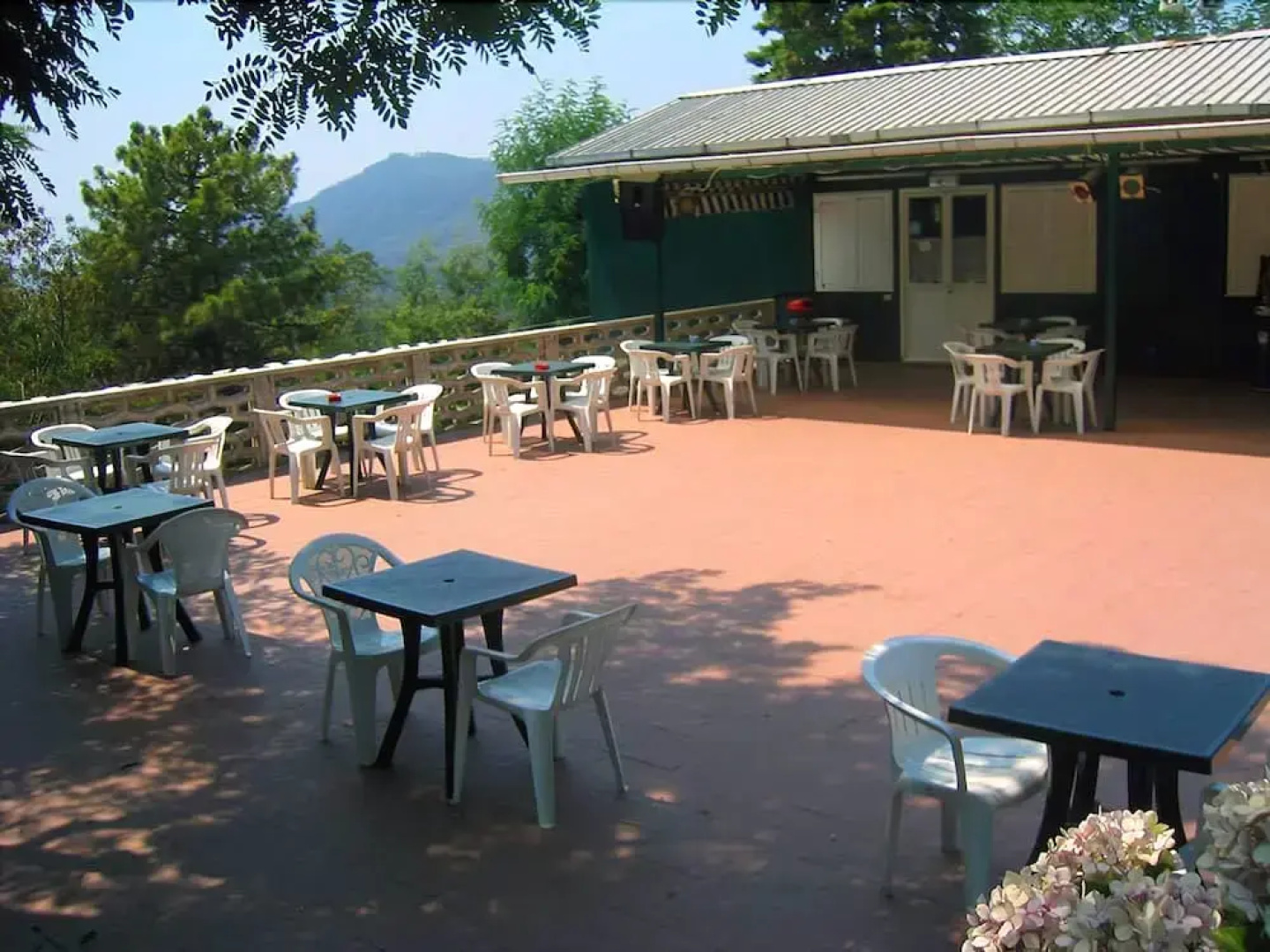 Camping Mare Monti