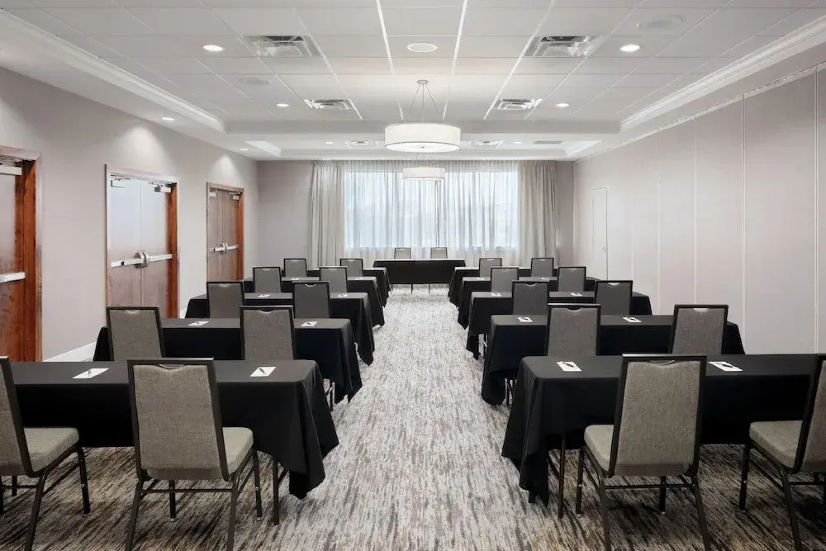 Sheraton Louisville Riverside Hotel