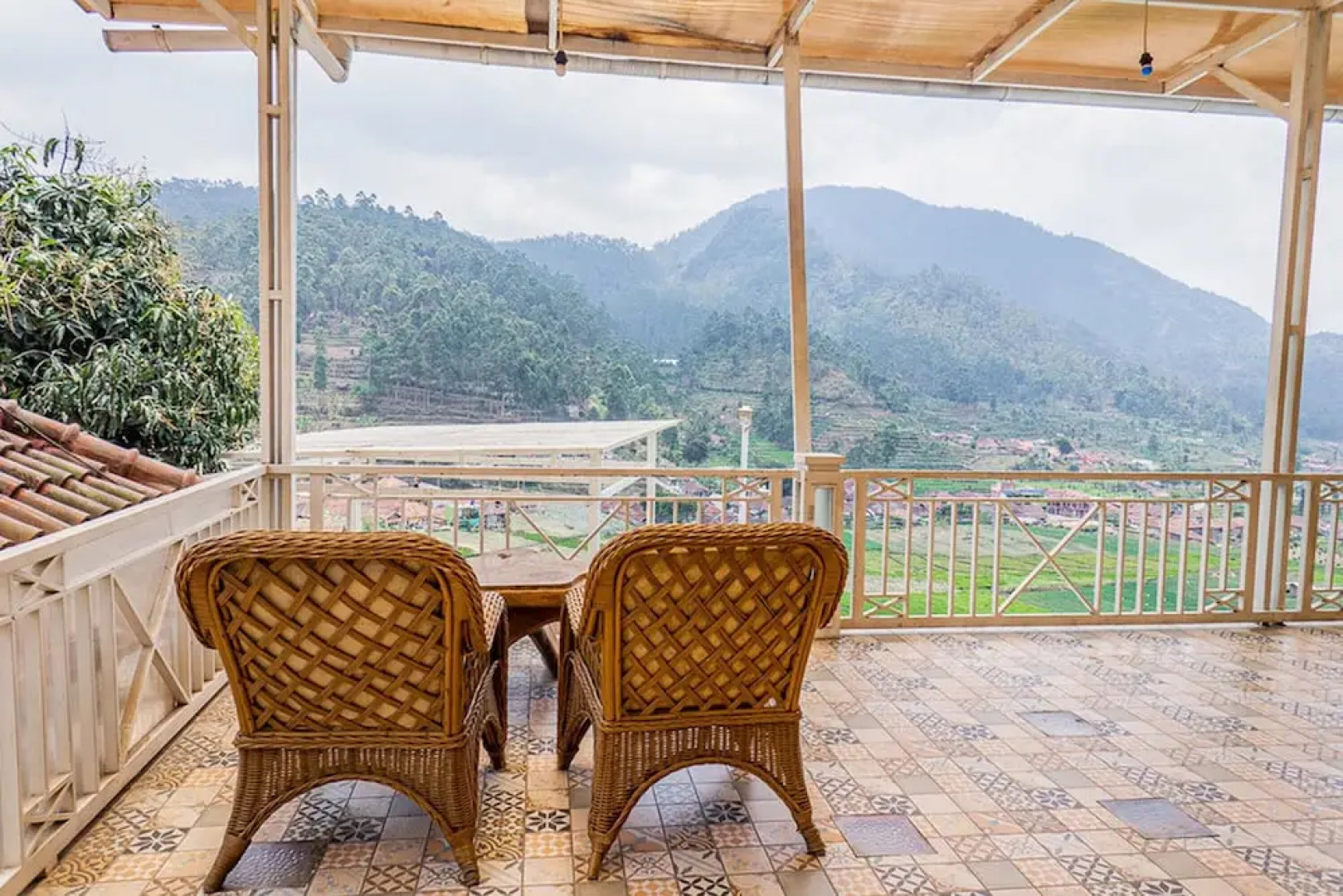 RedDoorz near Kawah Putih Ciwidey