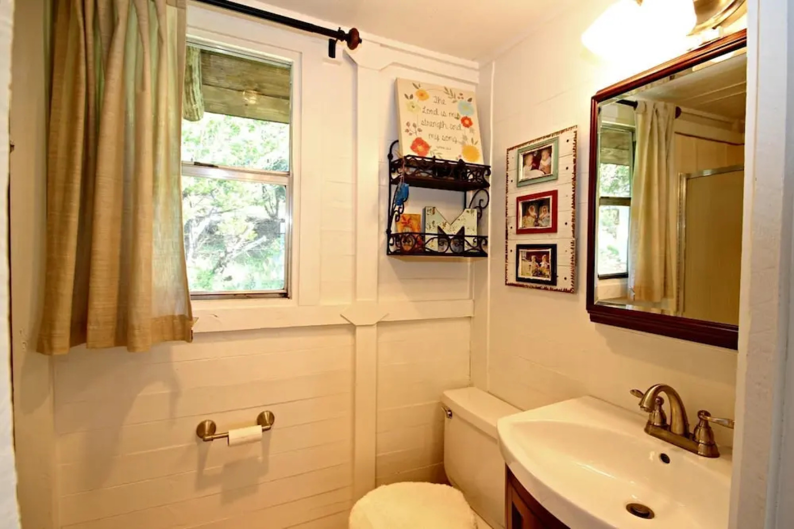 Coolview Cabin by RedAwning