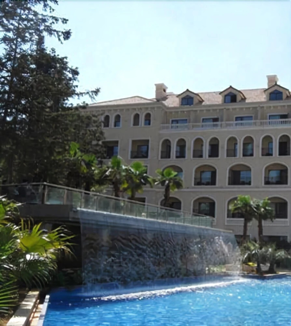 Days Hotel and Suites Zhaozhuang Xingyi Resort