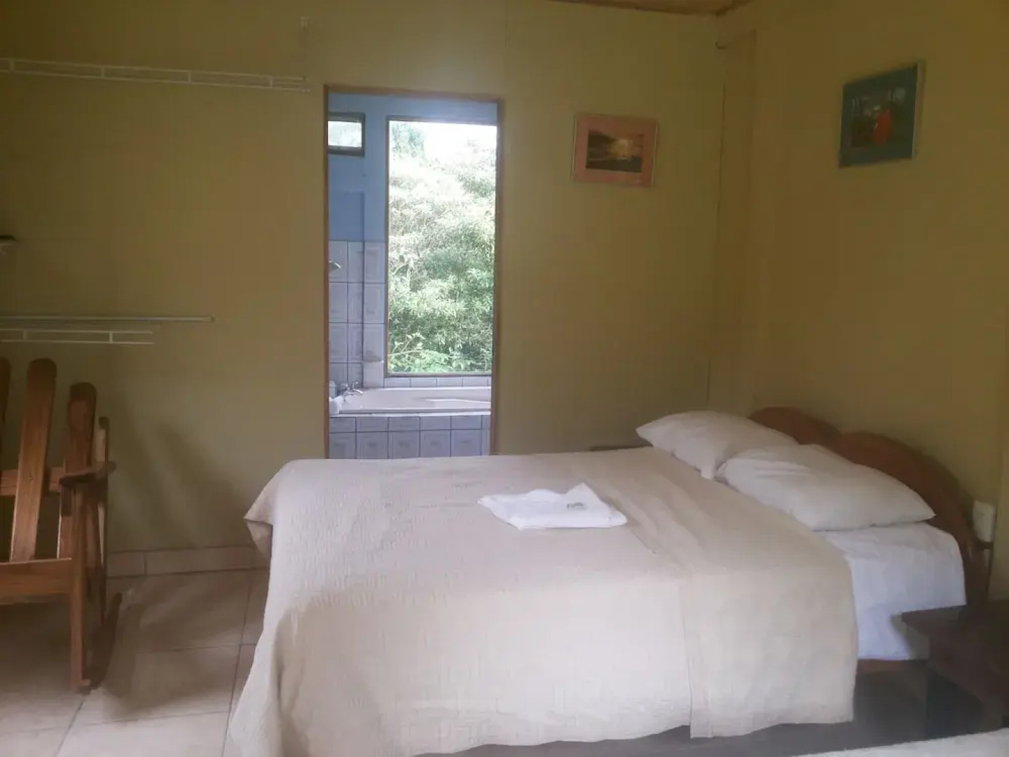 Rio Celeste Family Lodge