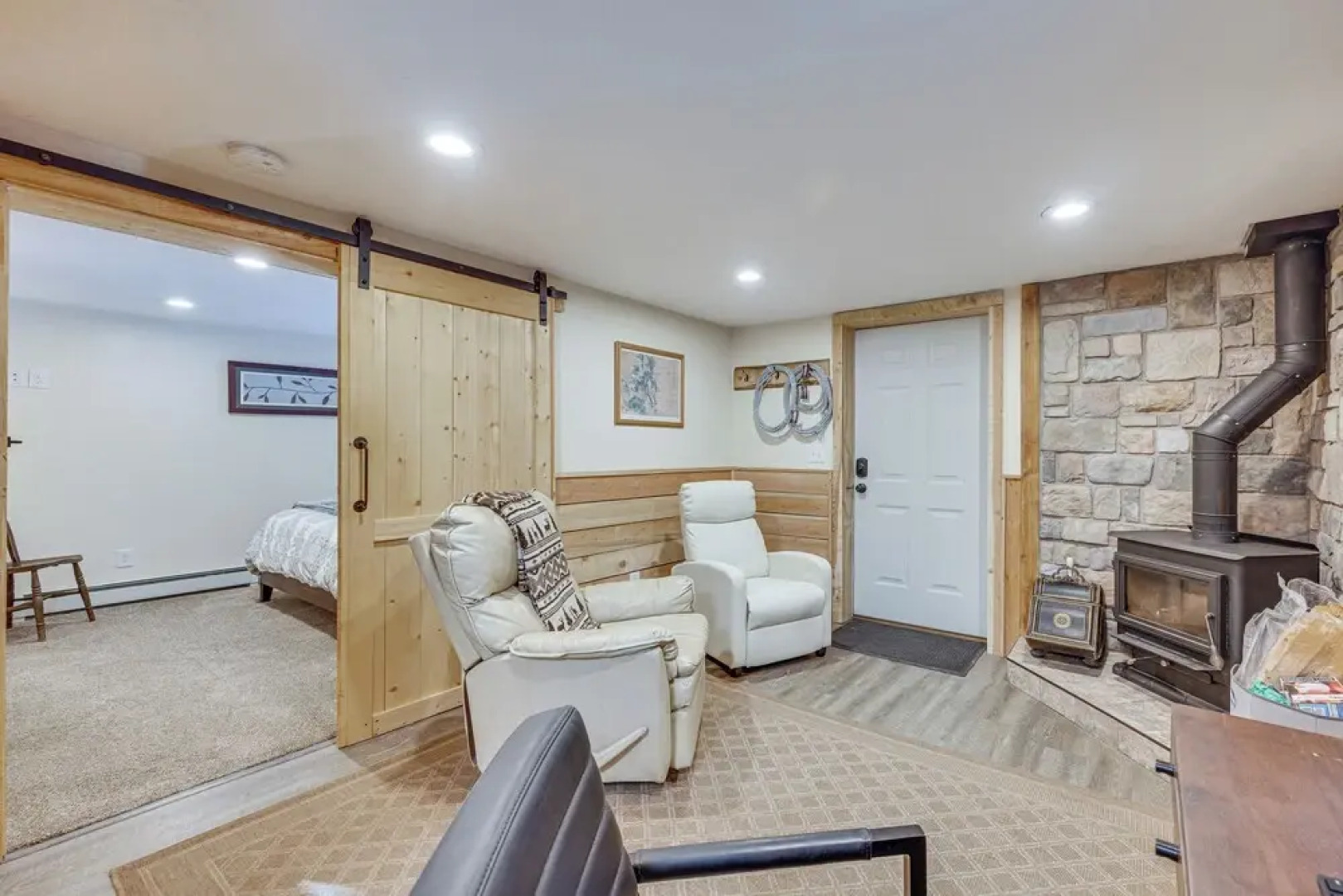 Pet-friendly Florissant Cabin w/ Fire Pit!