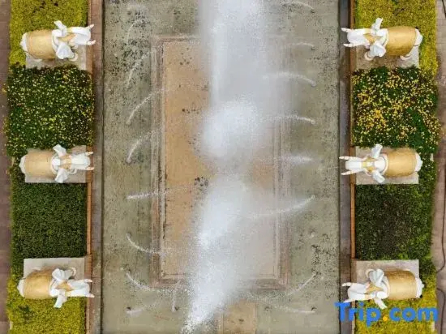 Yuexinyuan Hot Spring Resort Hotel