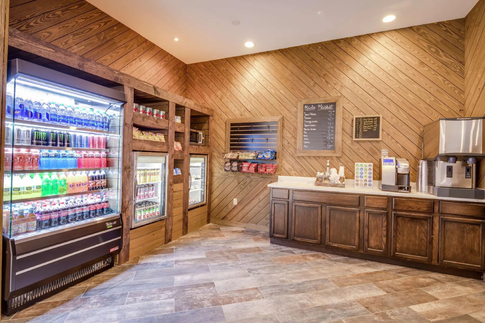 DoubleTree by Hilton Huntington