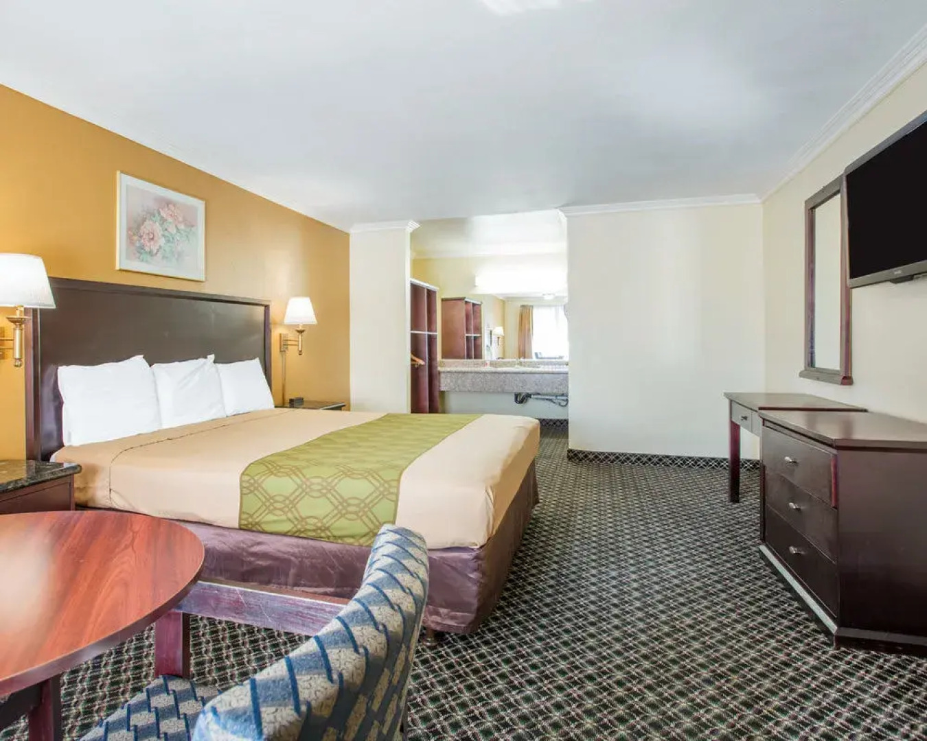 Econo Lodge Near Lax