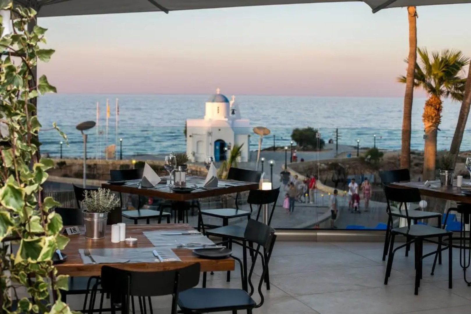 The Golden Coast Beach Hotel