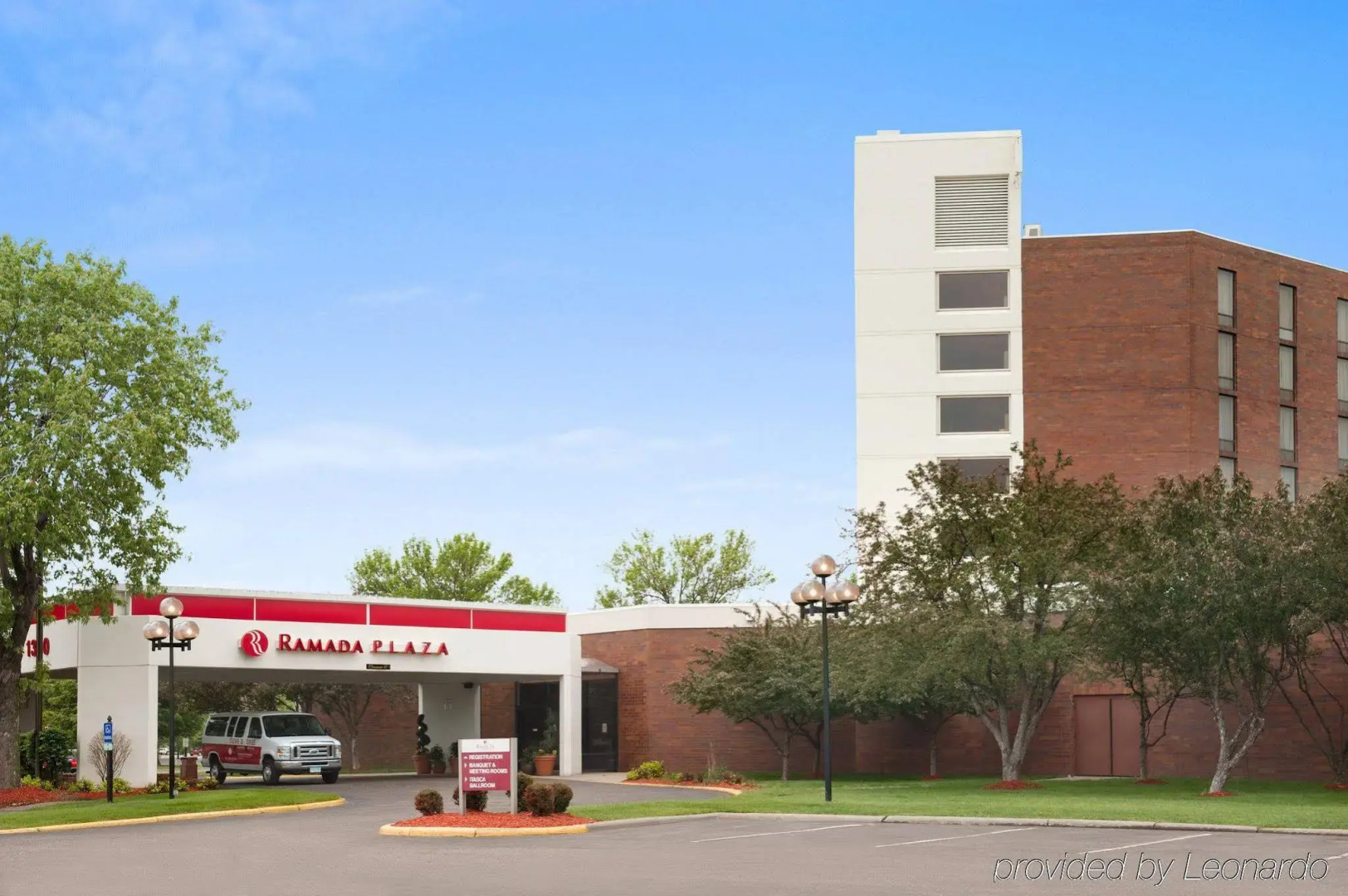 Delta Hotels by Marriott Minneapolis Northeast