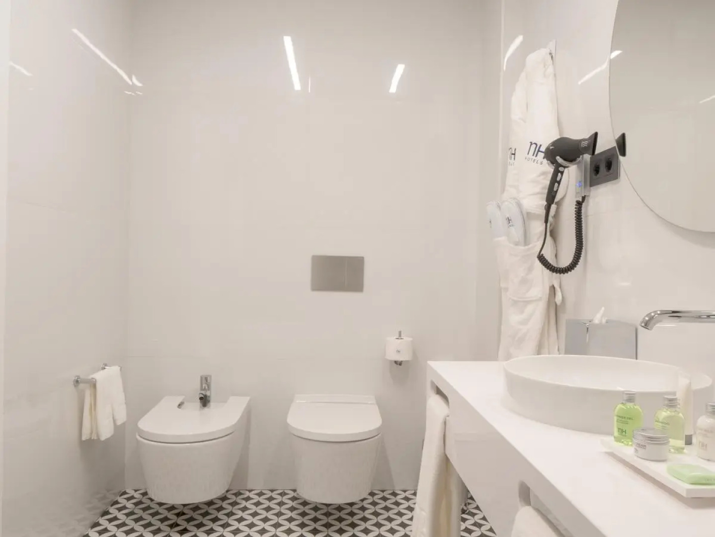 NH Hotel Porto Jardim