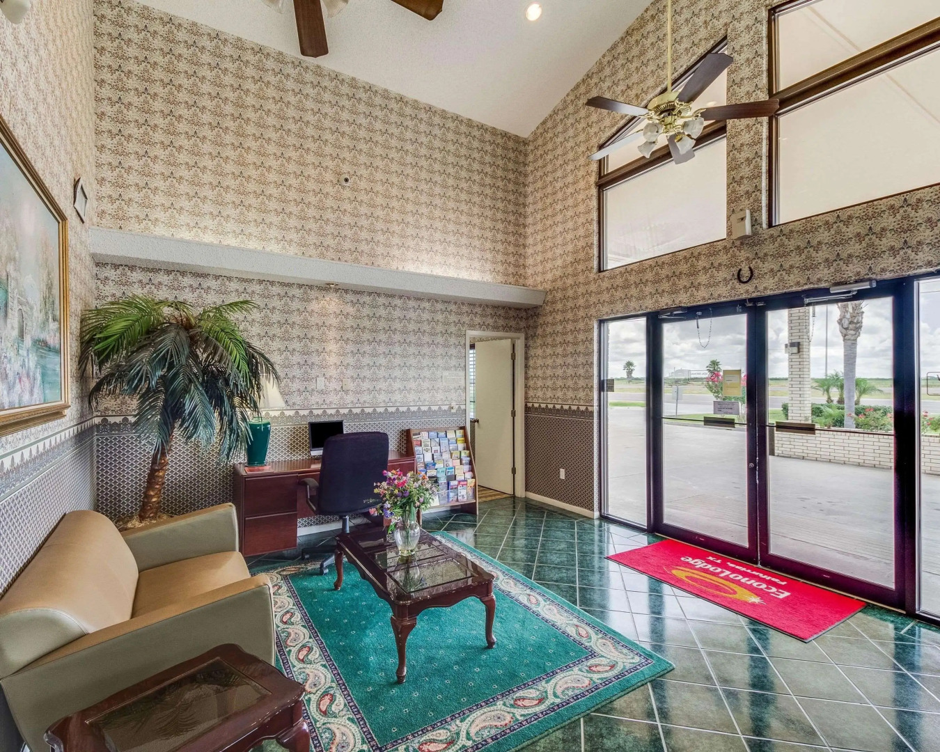 Econo Lodge Falfurrias Hwy 281