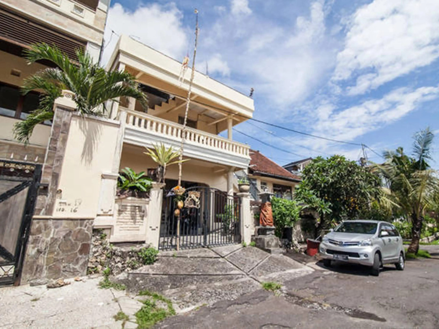 Clamonic Guest House