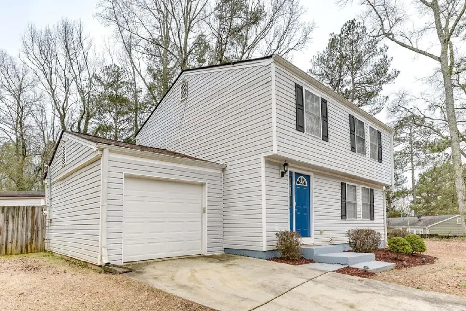 Quiet Vacation Rental in Peachtree City w/ Yard!