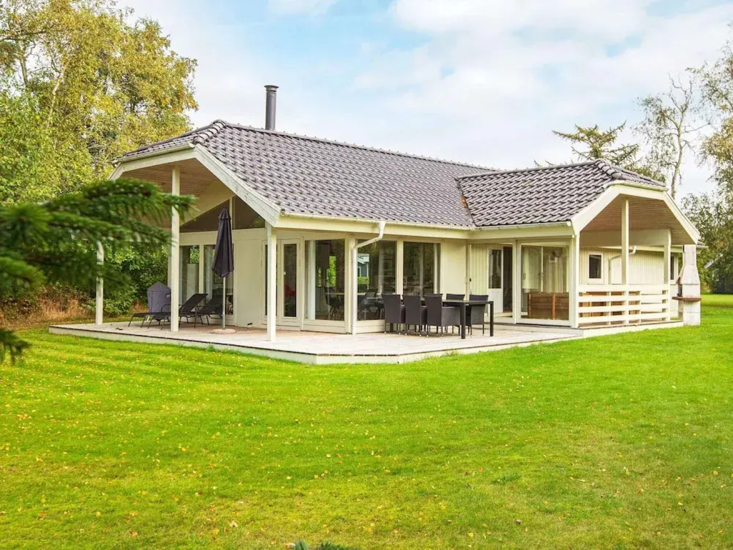 Scenic Holiday Home in BÃ¸rkop near Sea