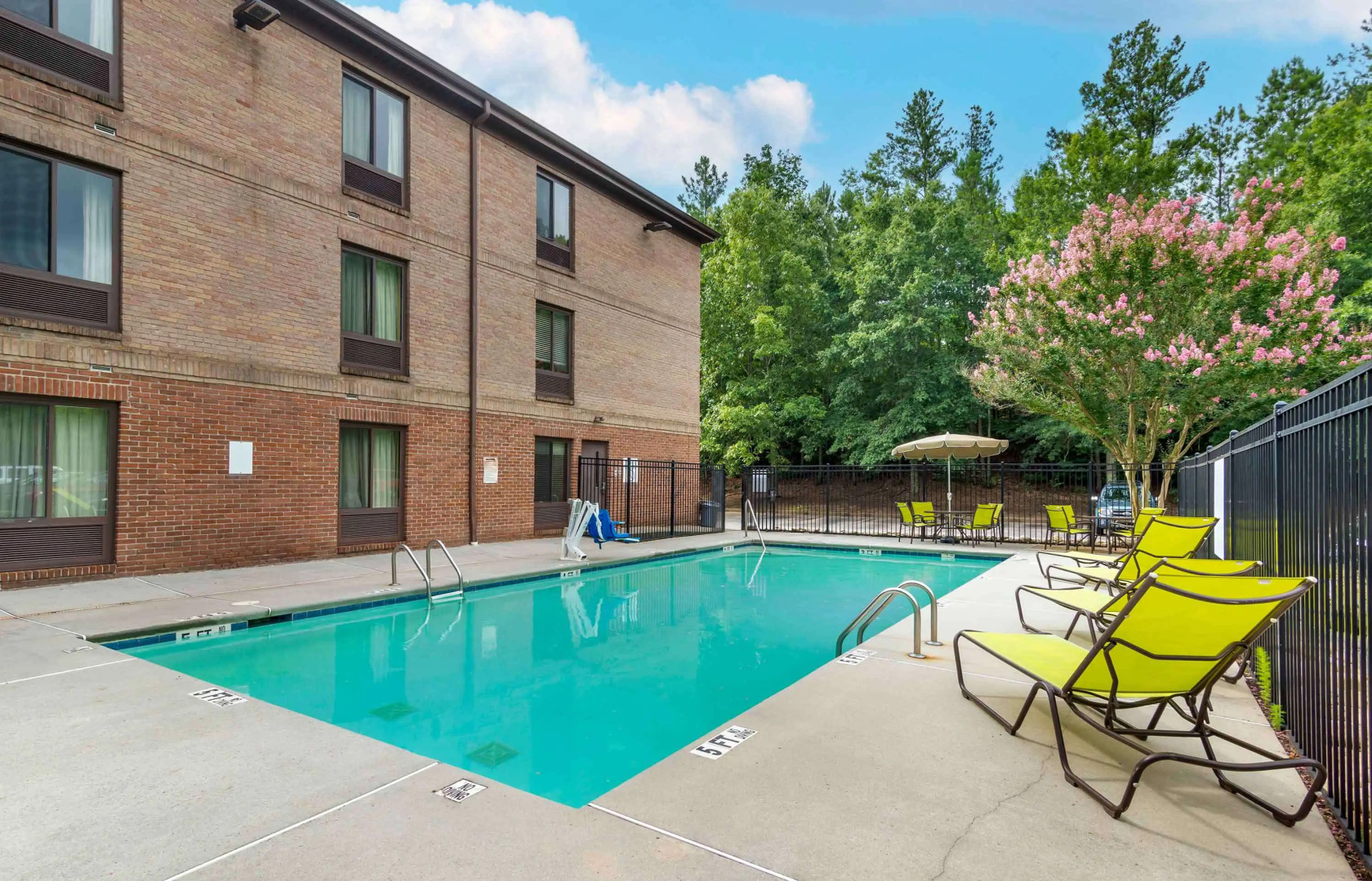 Extended Stay America Select Suites Atlanta Alpharetta Norpt