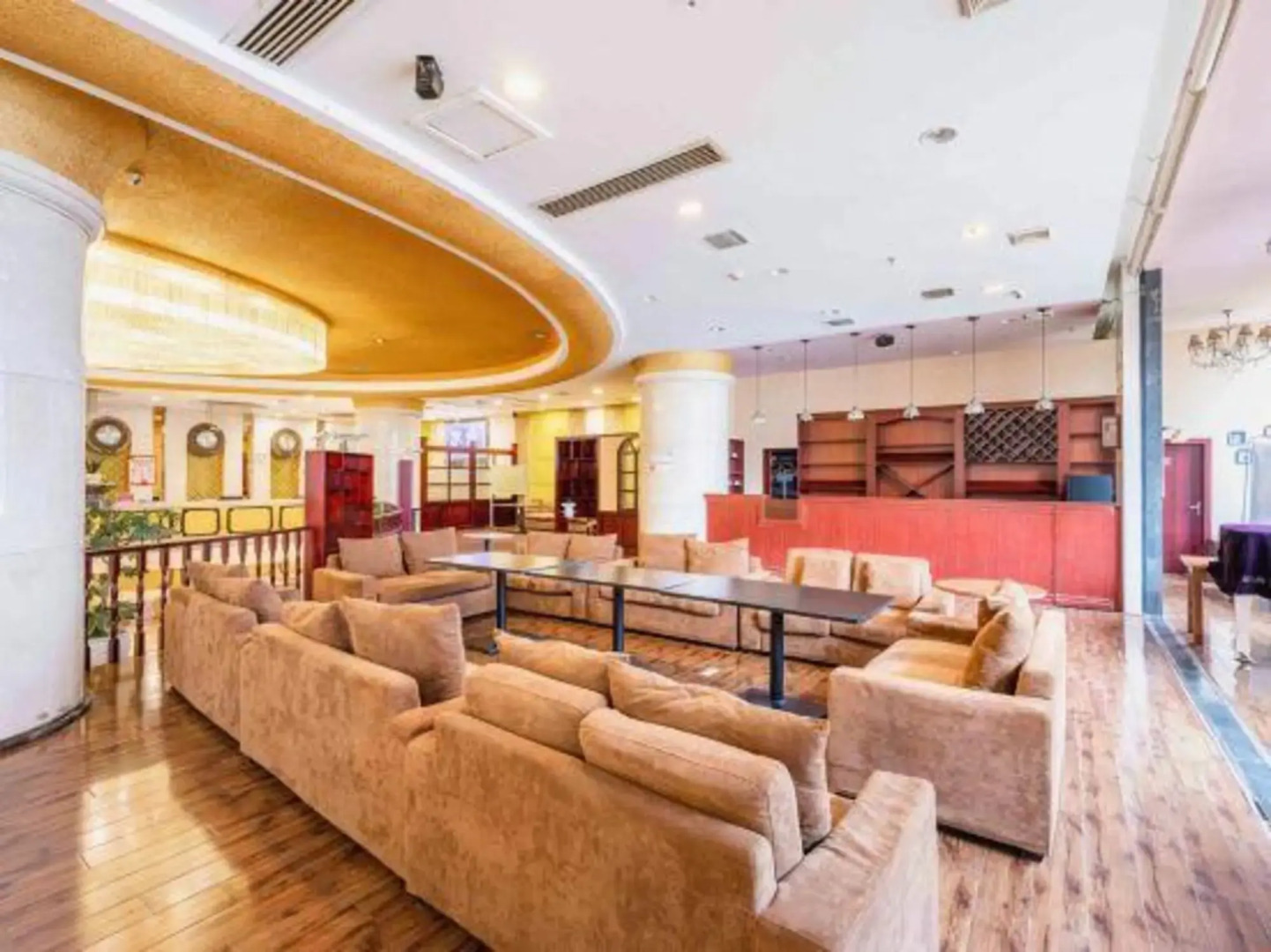 Pengcheng International Hotel