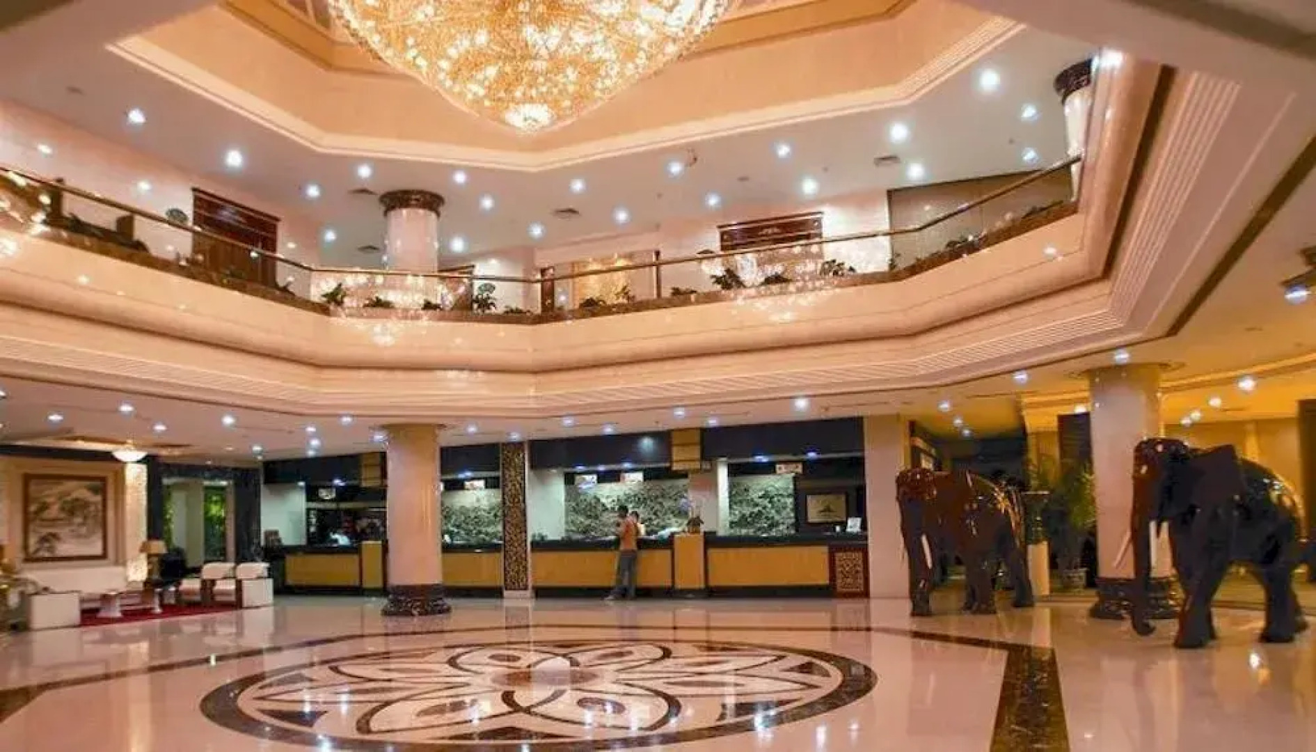 Chengde Yunshan Hotel