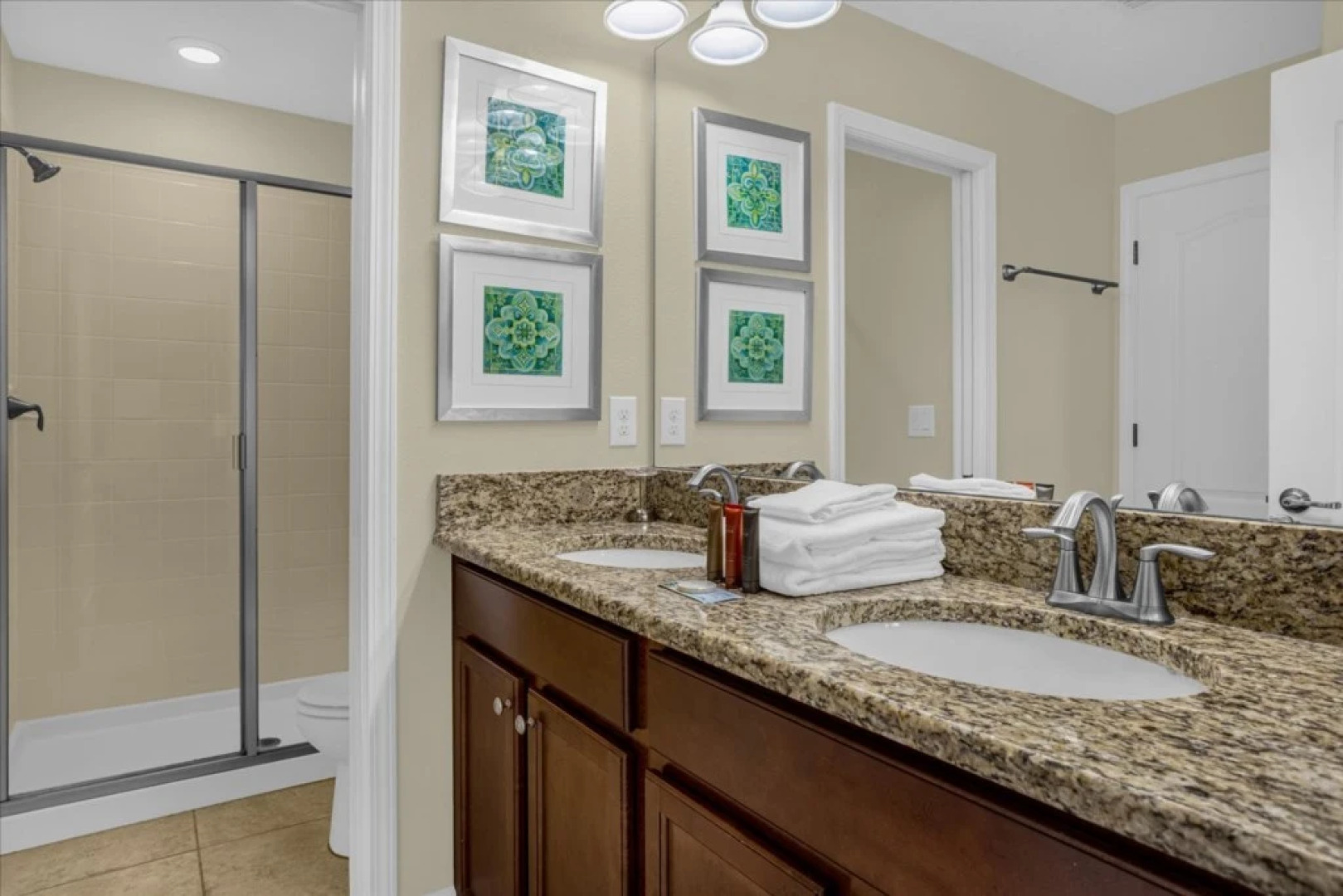 5 Bedrooms / 4.5 Bathrooms / Champions Gate (1404 MV), Kissimmee, US