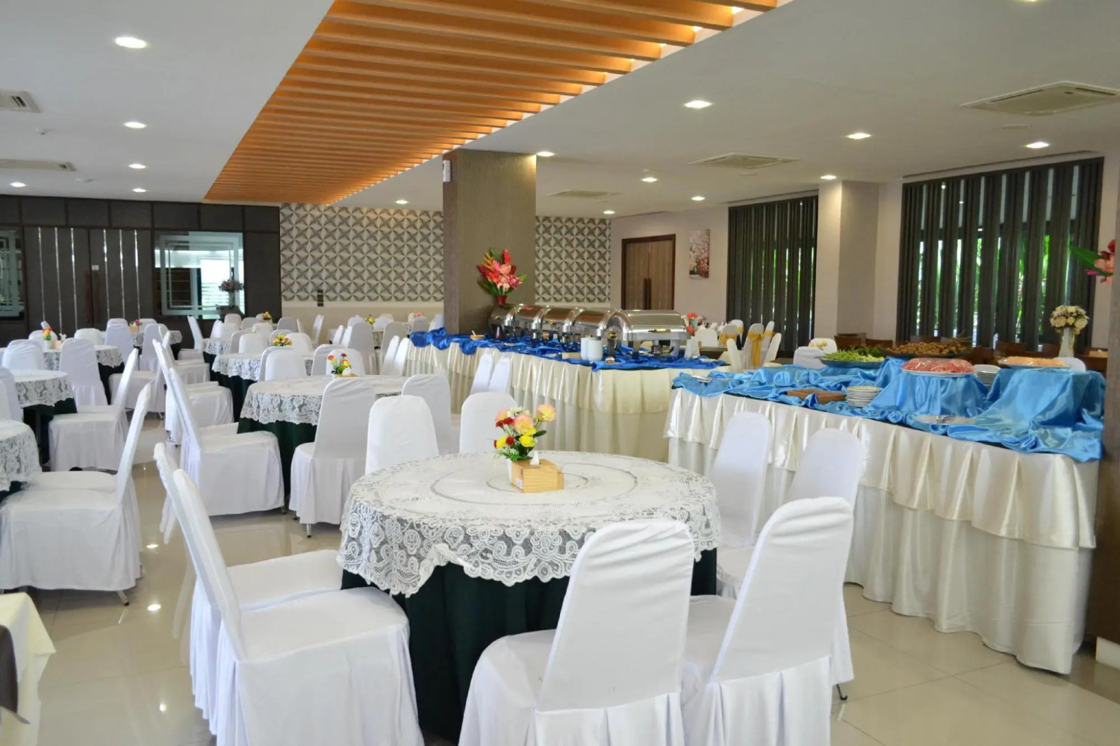 The Convenience Khonkaen Hotel