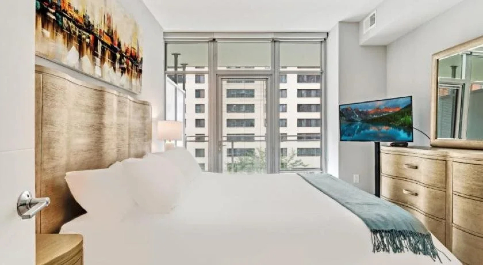 Global Luxury Suites Bethesda Chevy Chase