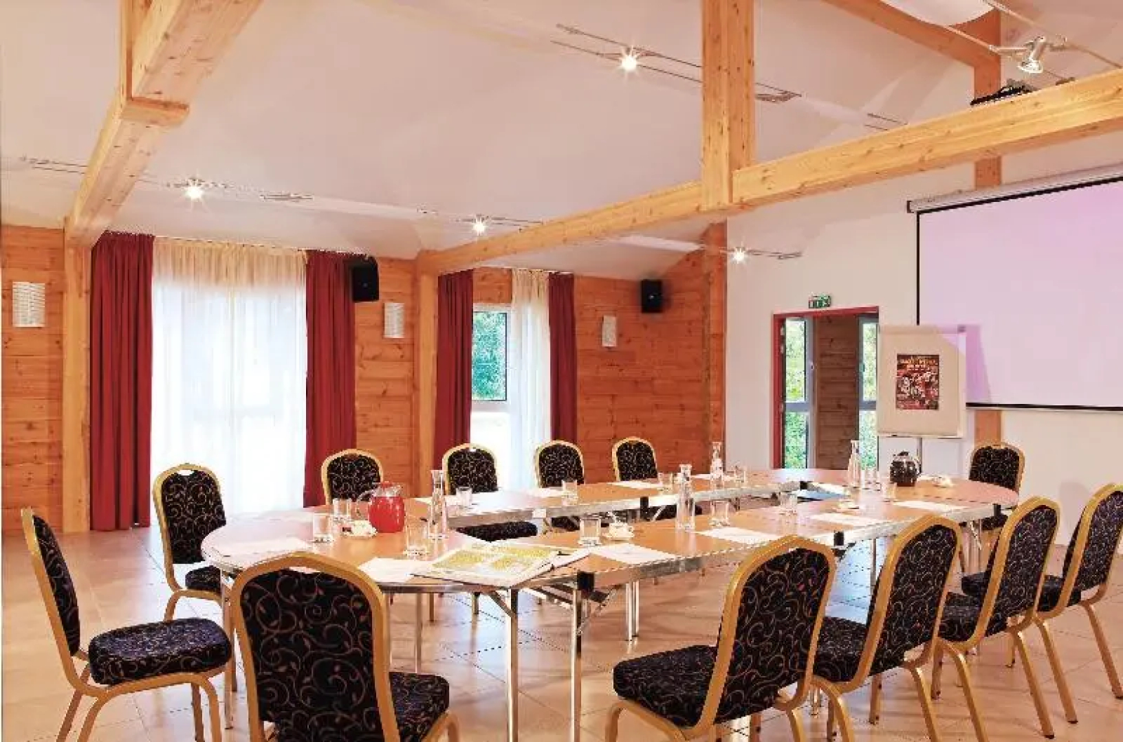 Logis Hôtel & Restaurant des Lacs