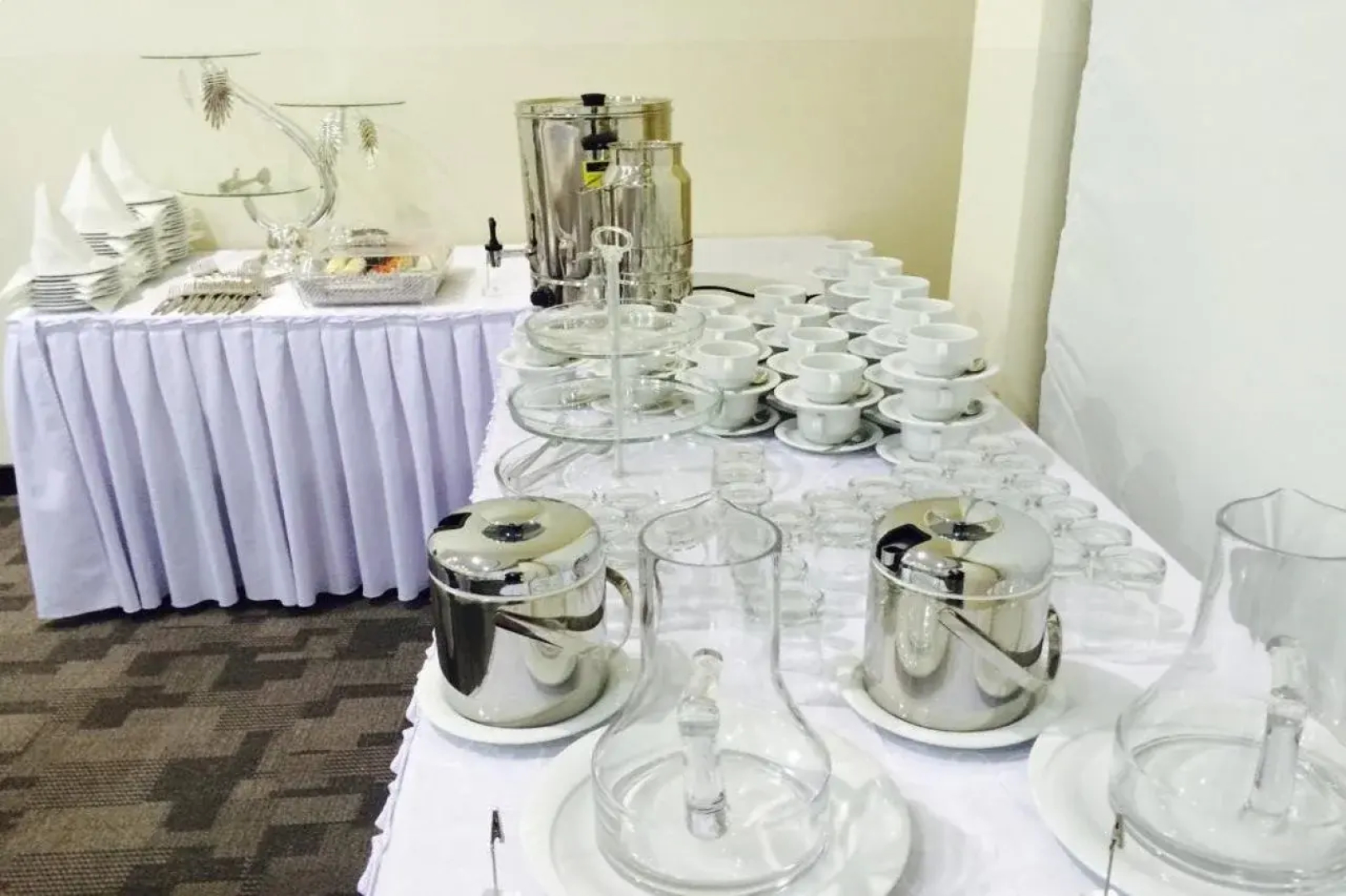 Tulip hotel And Suites