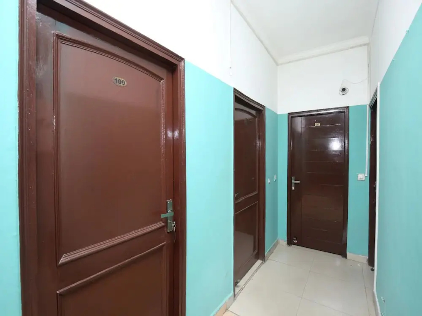 OYO 5906 Hotel Skyfox