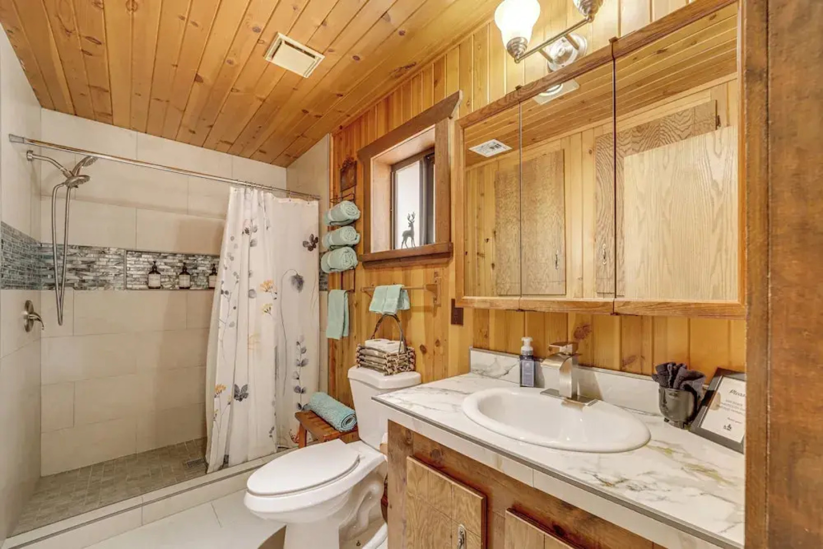 Mtn & Golf Course Views: Payson Retreat!