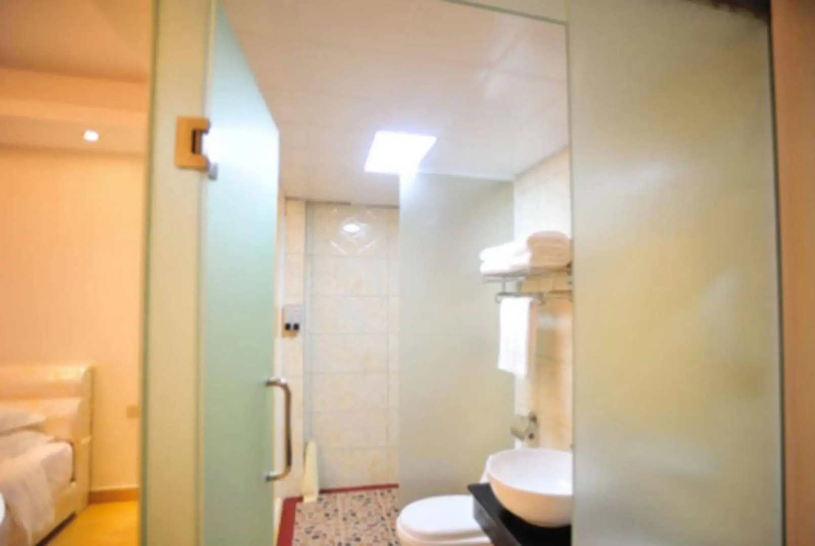 Jian Guo Grand Hotel