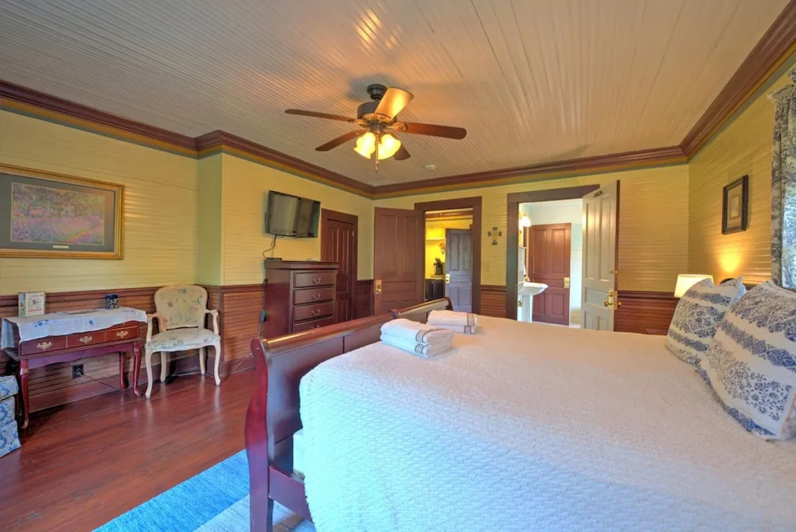 Grace House 525 5 Bedrooms 4 Bathrooms Home