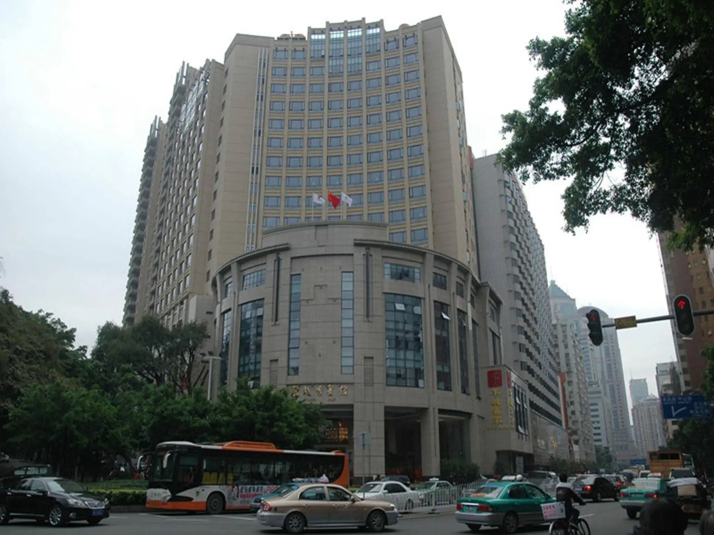 Yuexiu Hotel Guangzhou,Curio Collection by Hilton