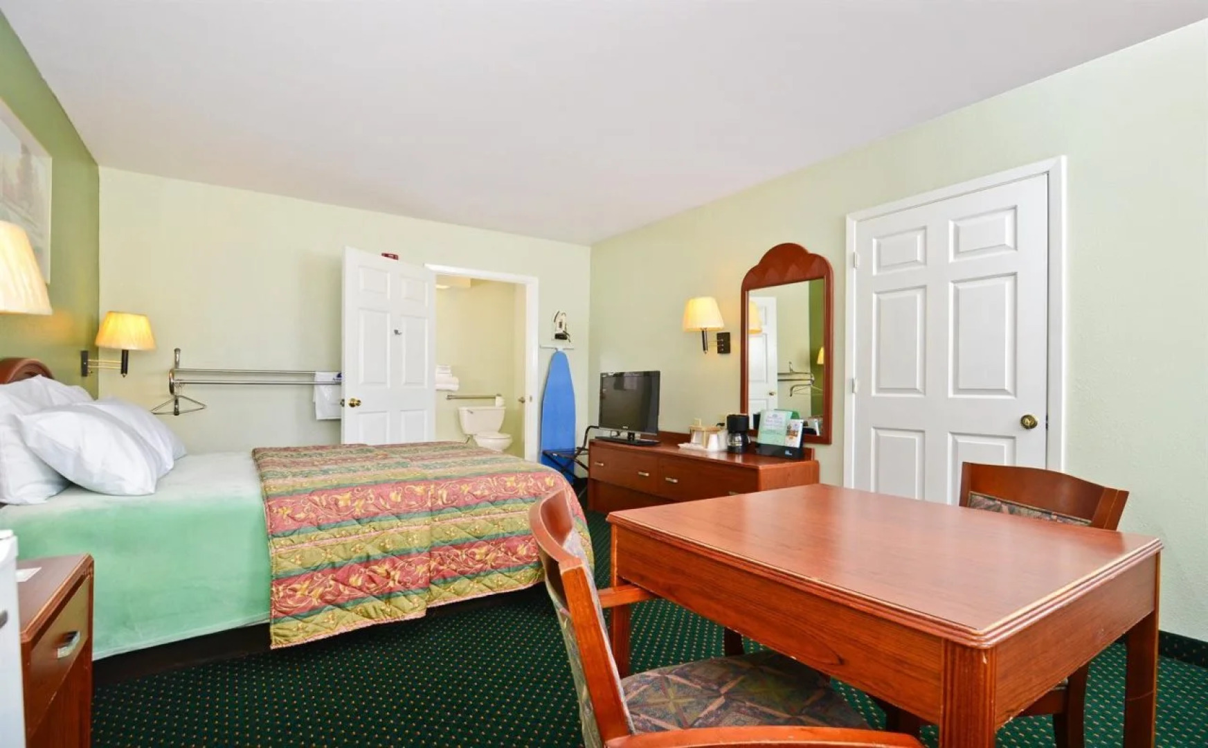 Americas Best Value Inn Smithville