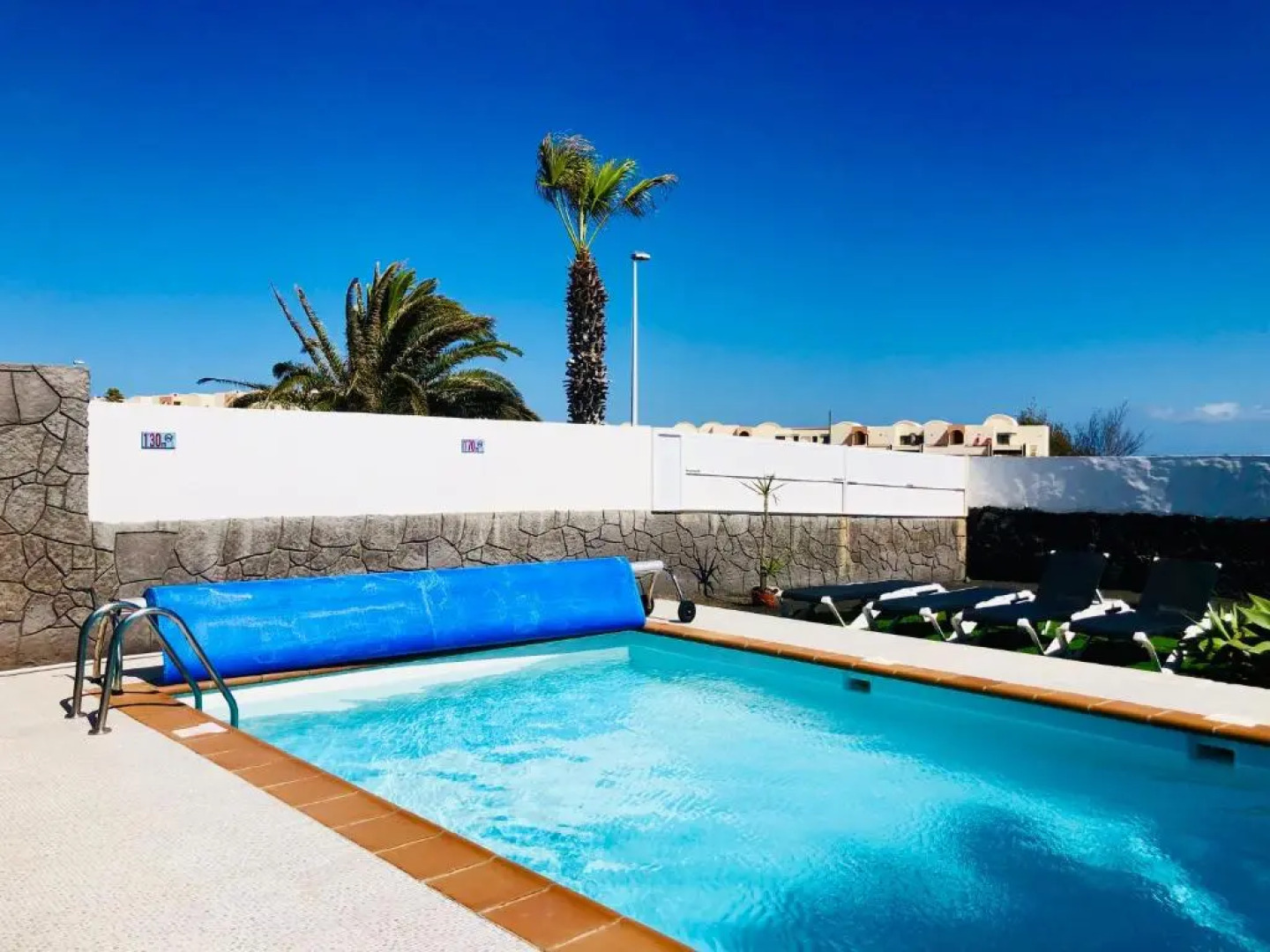 Villa Mariola with private pool, sea view, Sat-tv & free Wifi