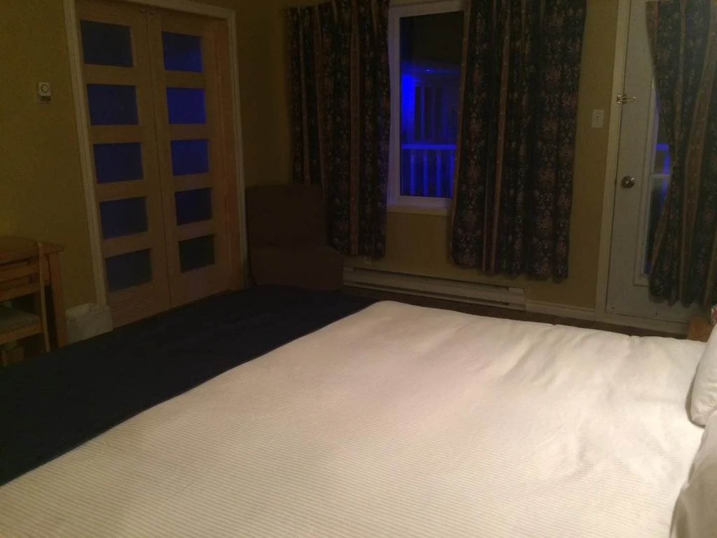 Hotel Motel Fleur De Lys