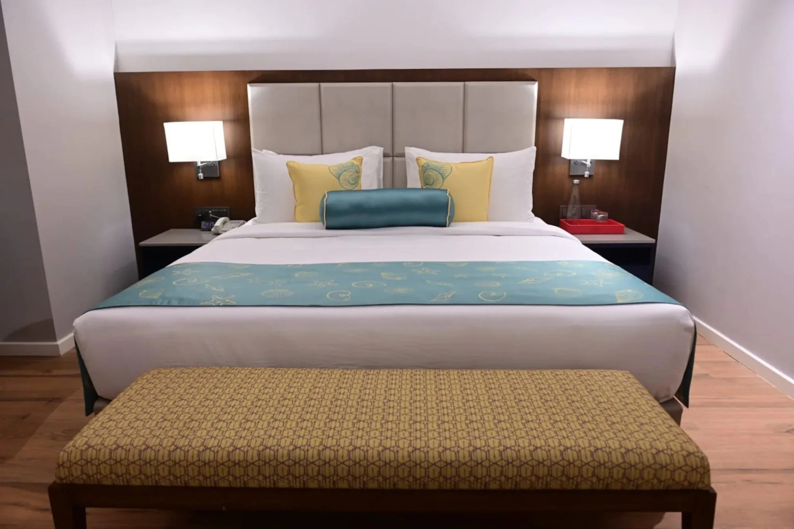 Golden Tulip Vagator