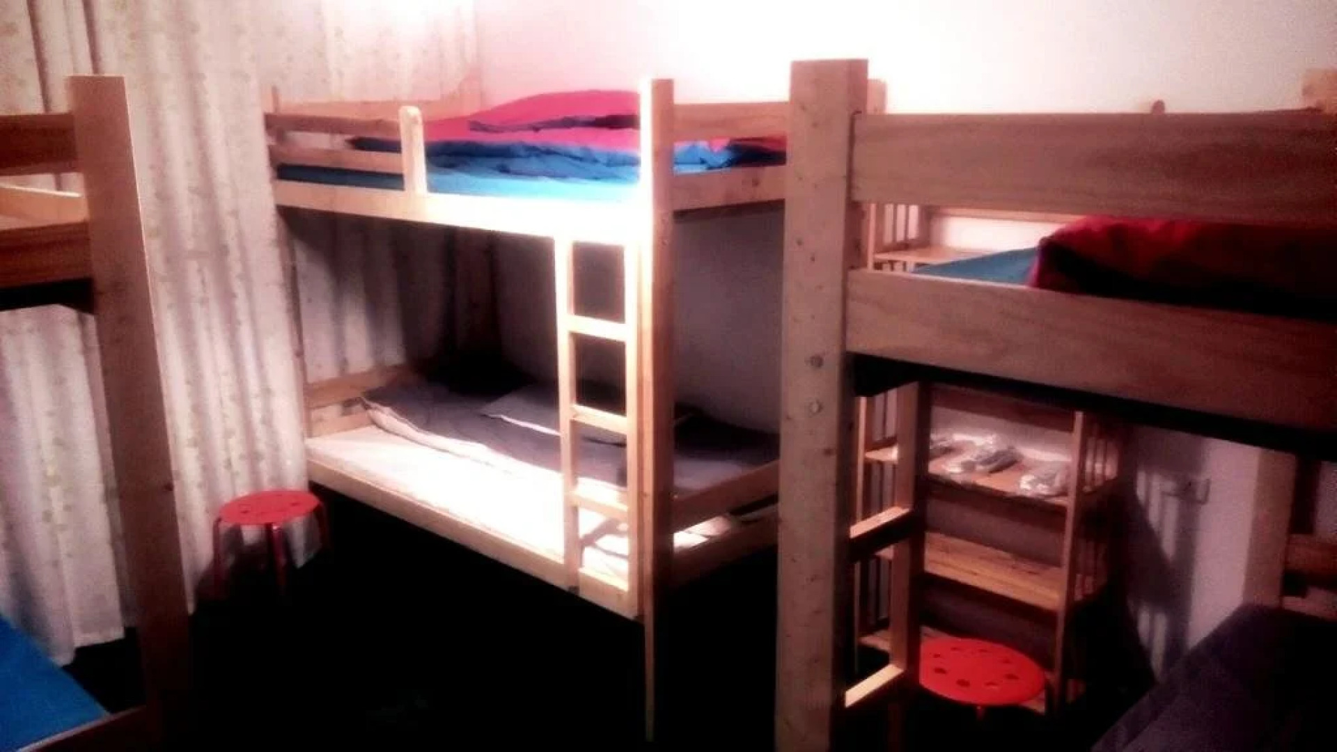 Jingpiaoer Weisu Hostel