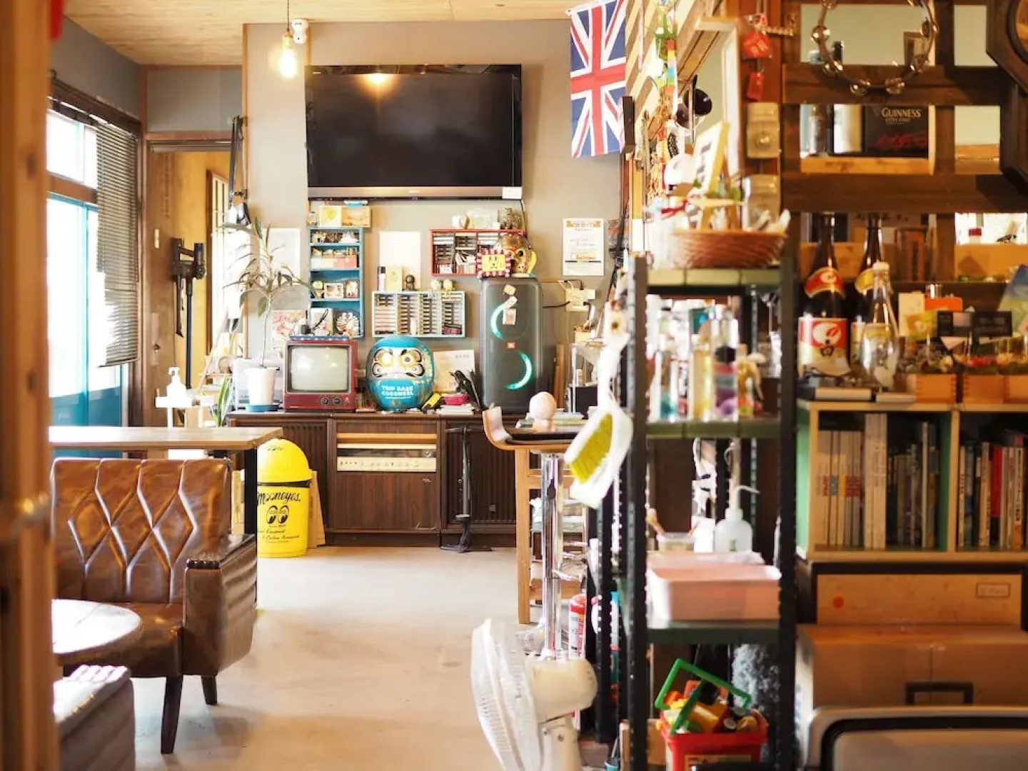 Trip Base Coconeel - Hostel