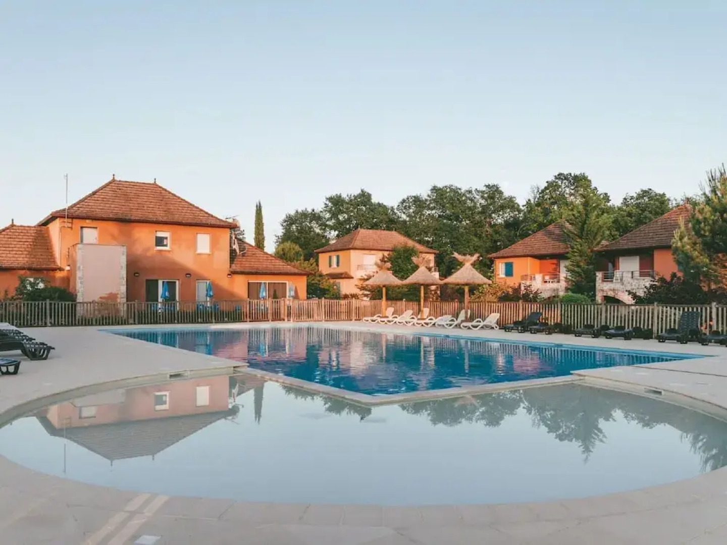 Beautiful Apartment With Shared Pool in Prayssac