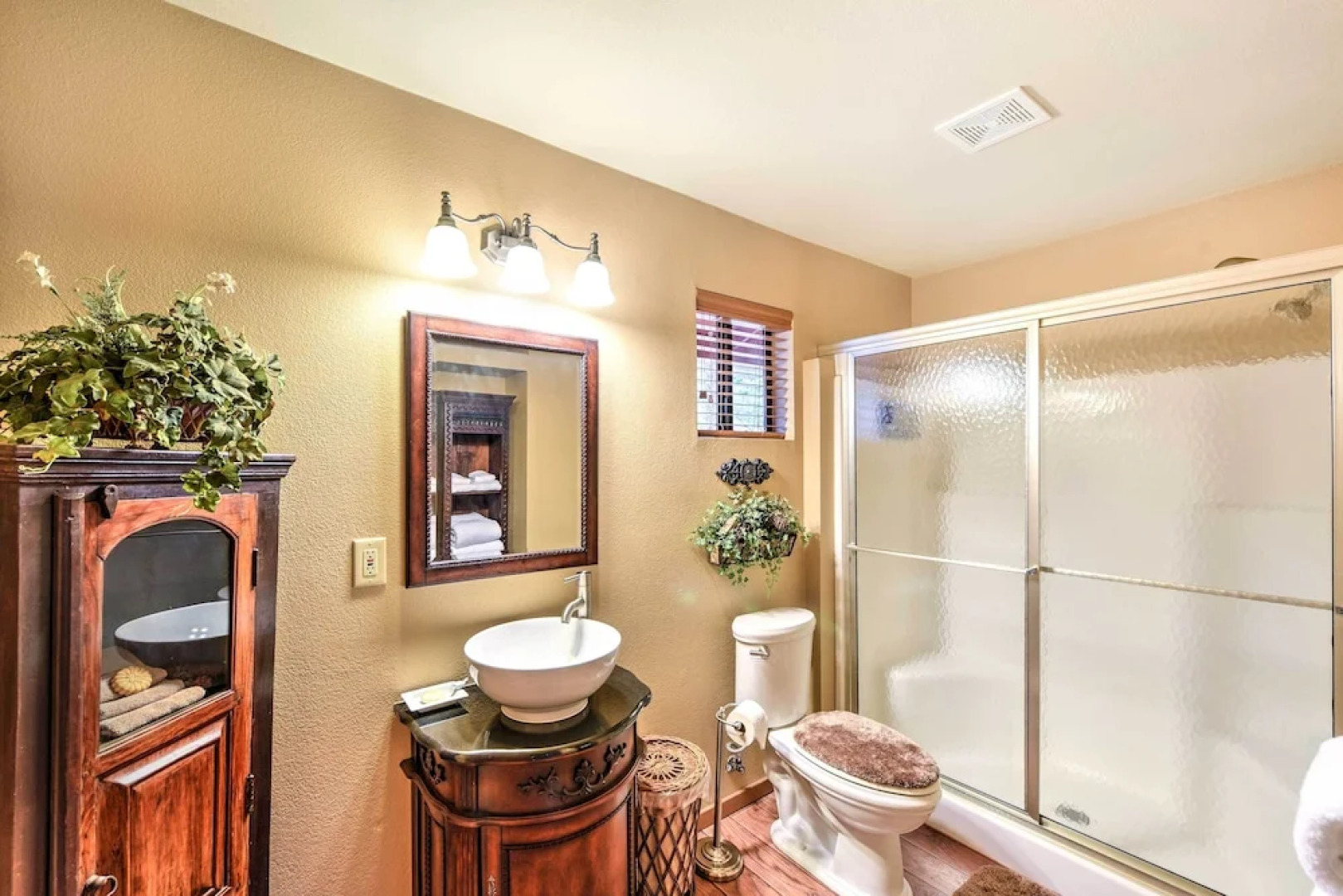 Relax Fireside! Peaceful Forest Haven in Prescott