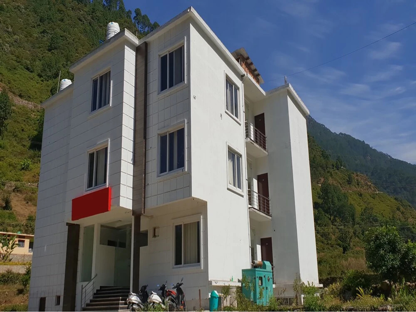 OYO 23159 Hotel Suryansh