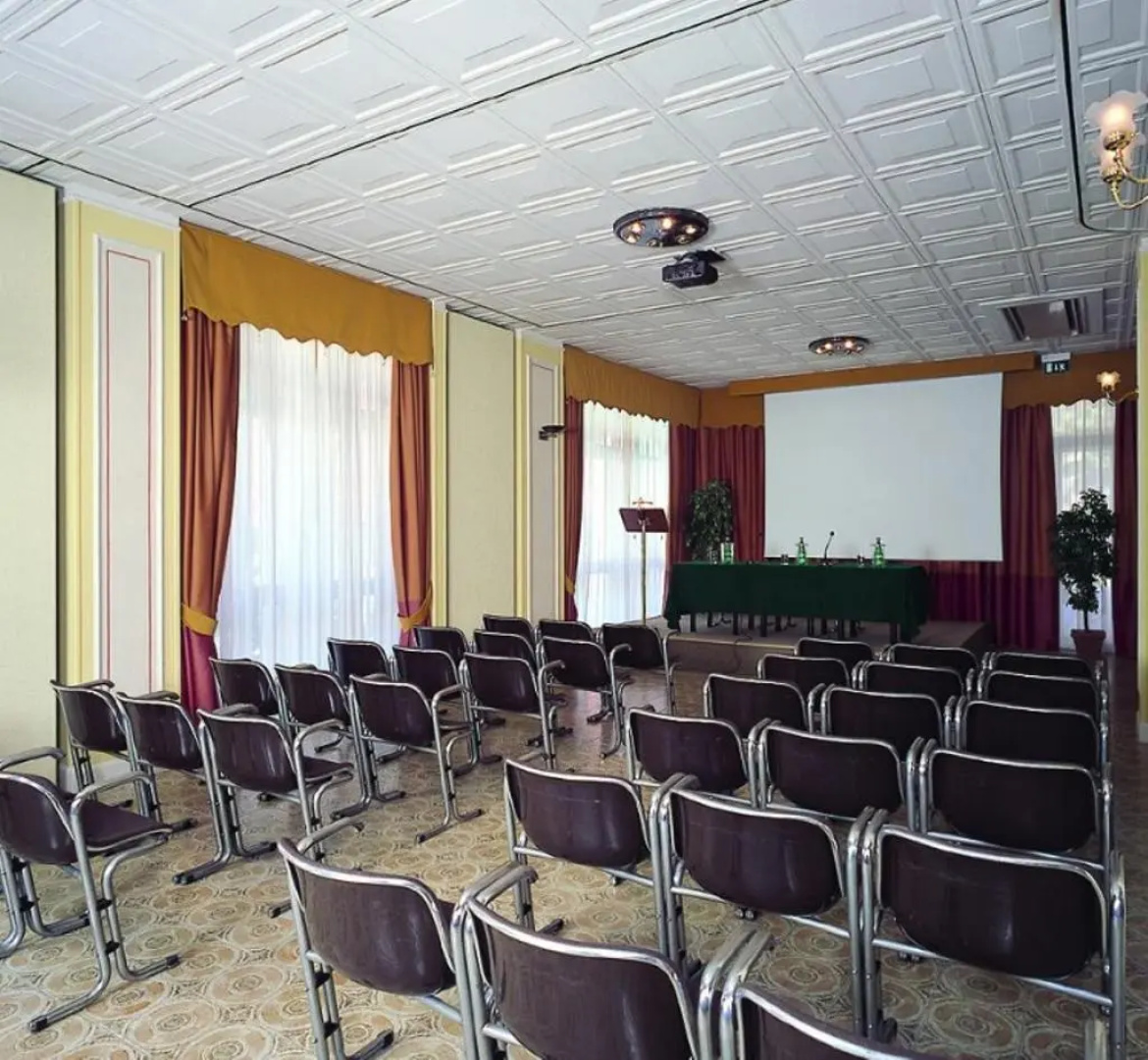 Hotel Bisesti