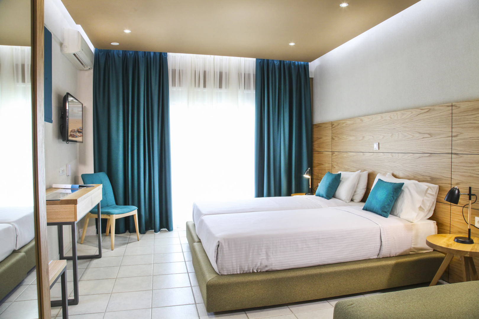 Royal Hotel
