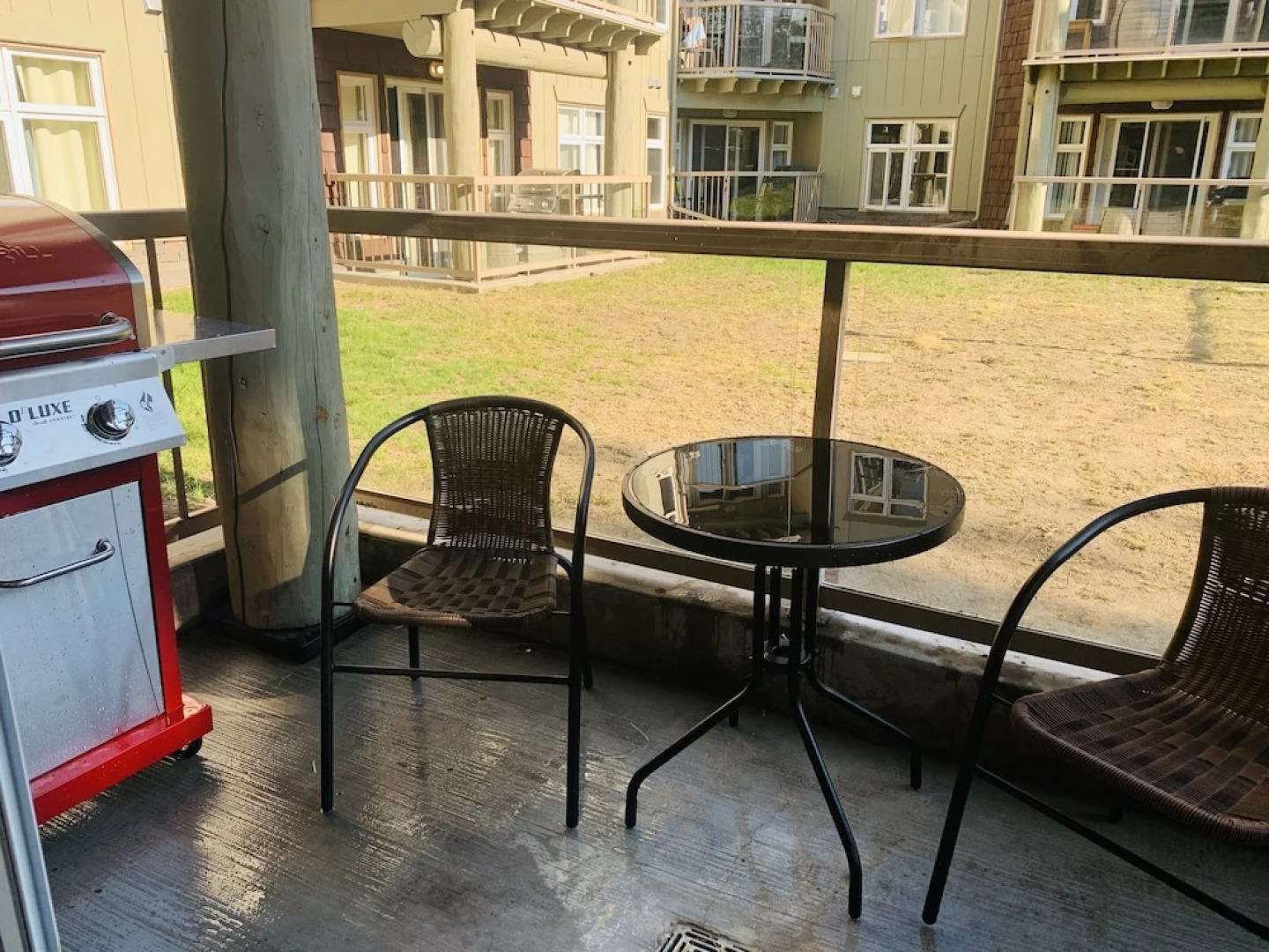 Lovely 1-Bedroom Condo with AC & Kitchen