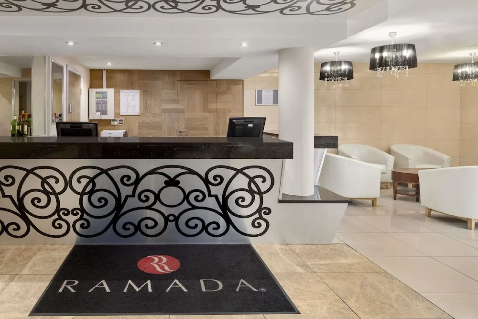 Ramada Birmingham Oldbury M5 J2