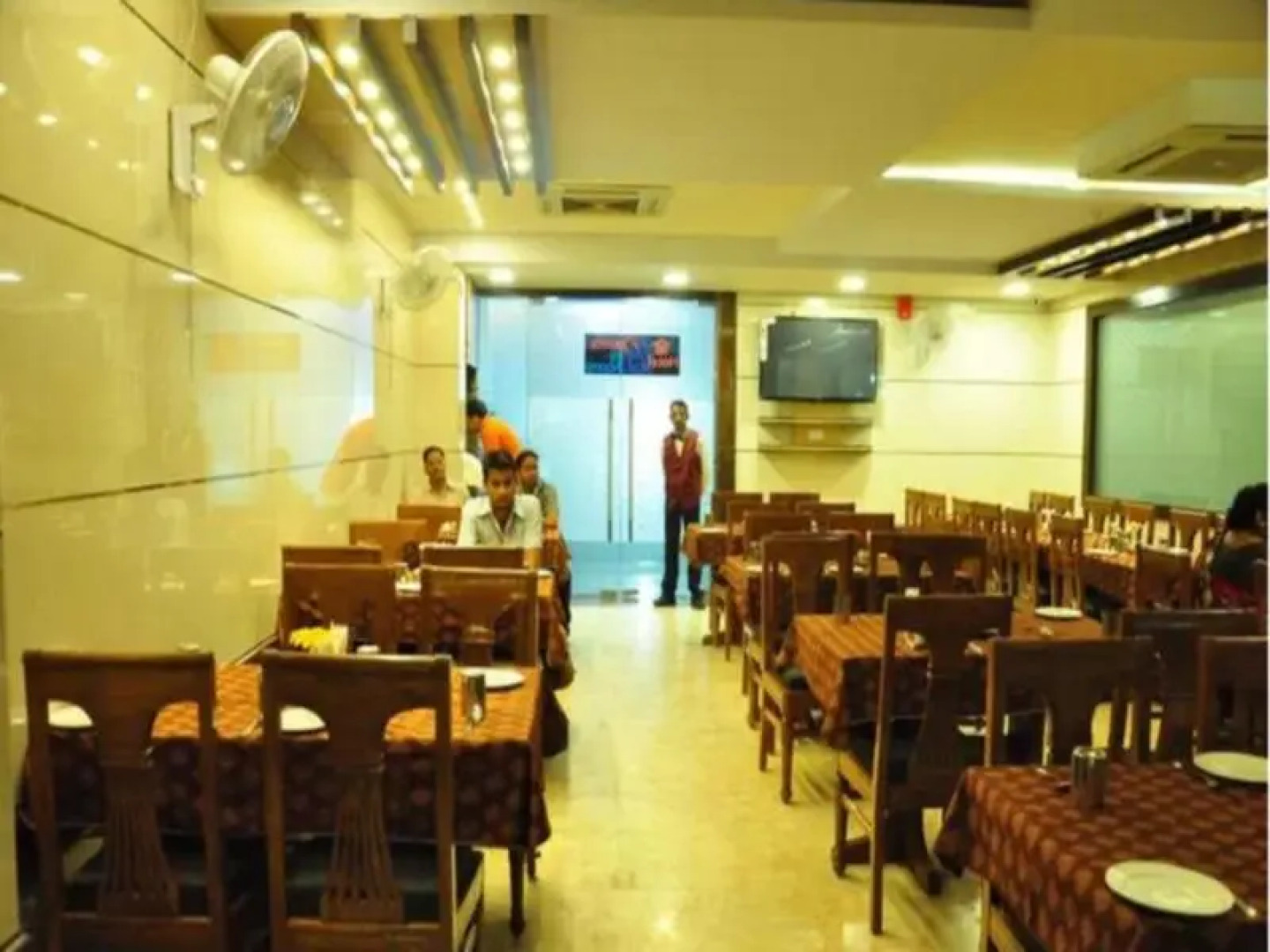 Hotel Basera Brij Bhoomi