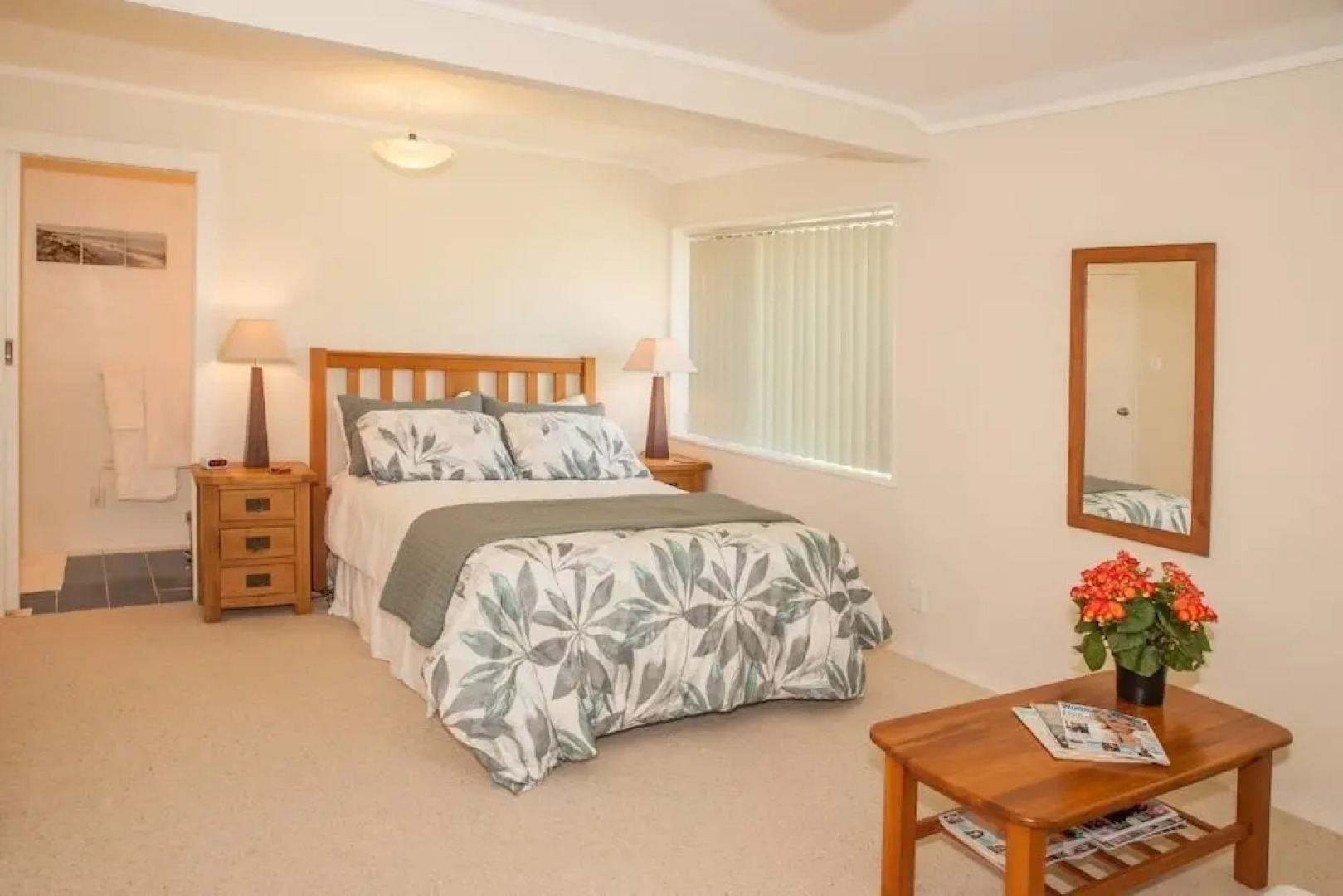 Abundante B&B on 8 Marlowe