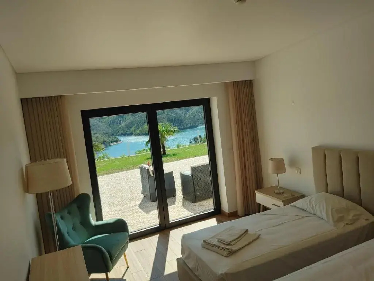 Lago Azul Villa