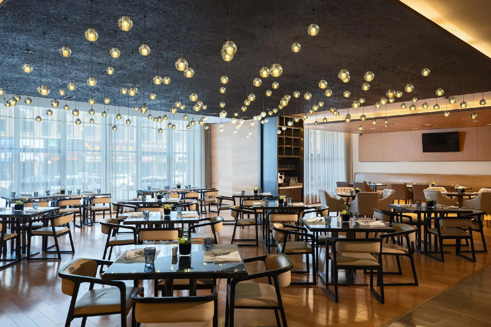 Renaissance Shenyang West Hotel