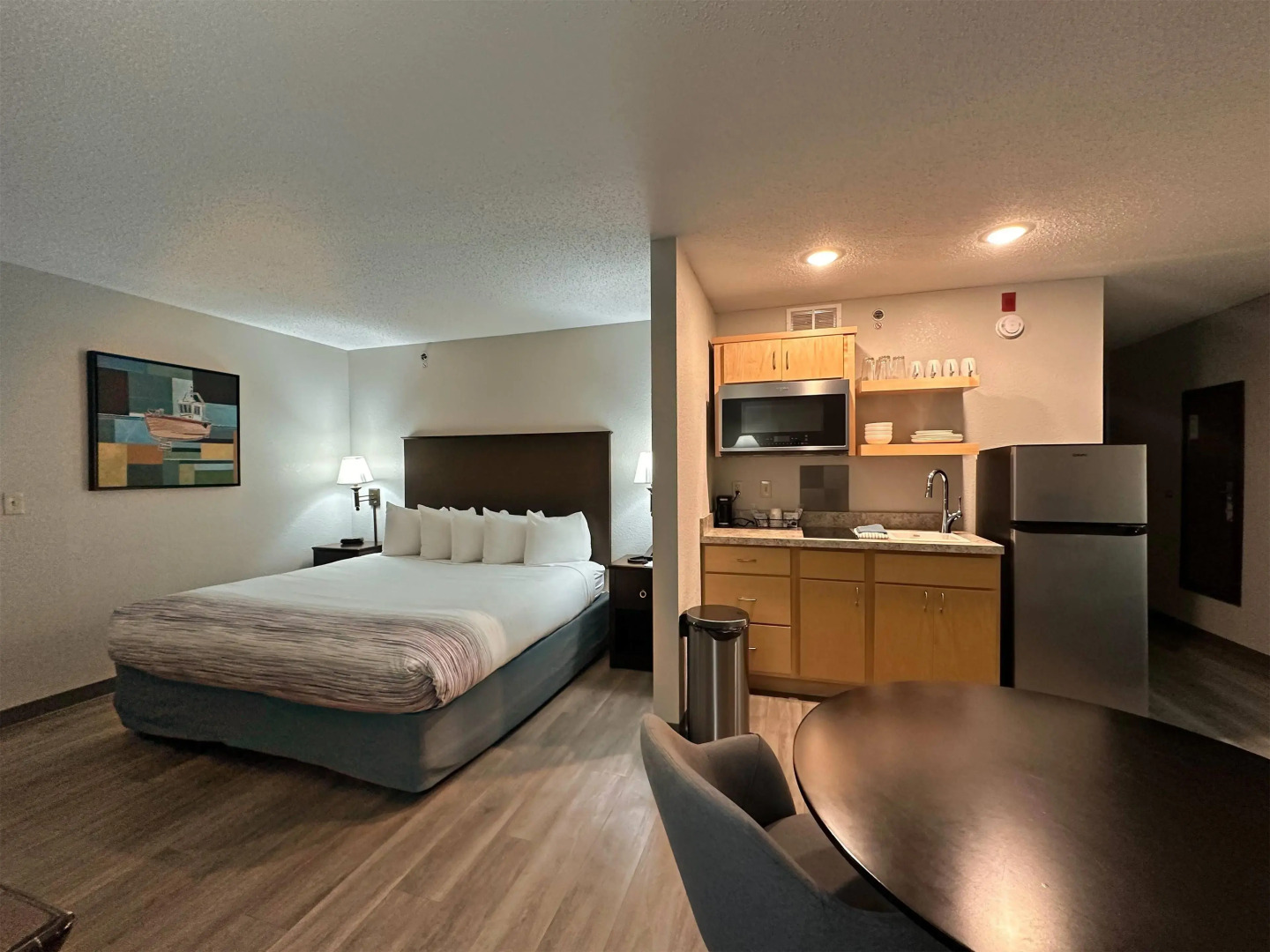 AmericInn by Wyndham Menominee